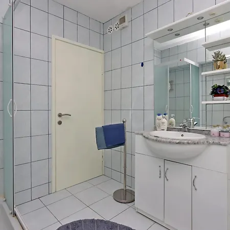 With Parking Space Selce, Crikvenica - 24450 * Selce