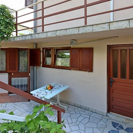 Appartement With Parking Space Selce, Crikvenica - 24450